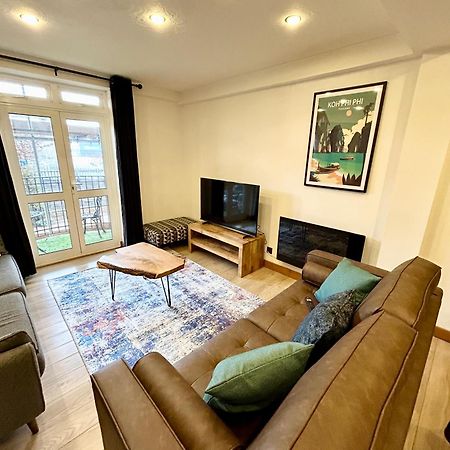 Spacious 3 Bedroom Apartment Close To Marina, 2 Parking Spaces, Kingsize Or Single Beds Southampton Eksteriør billede