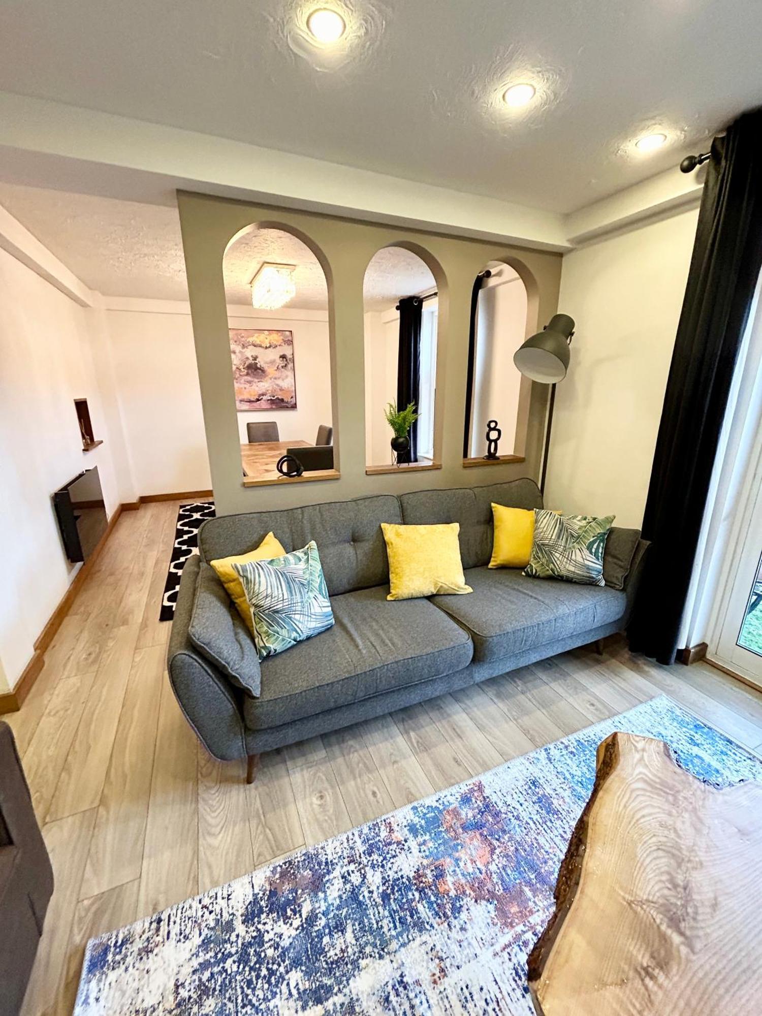 Spacious 3 Bedroom Apartment Close To Marina, 2 Parking Spaces, Kingsize Or Single Beds Southampton Eksteriør billede