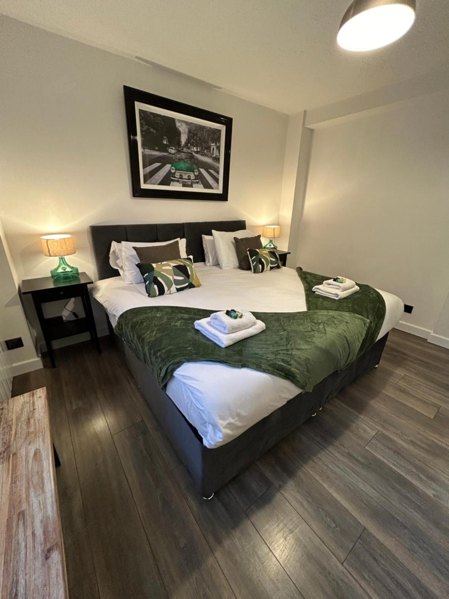 Spacious 3 Bedroom Apartment Close To Marina, 2 Parking Spaces, Kingsize Or Single Beds Southampton Eksteriør billede