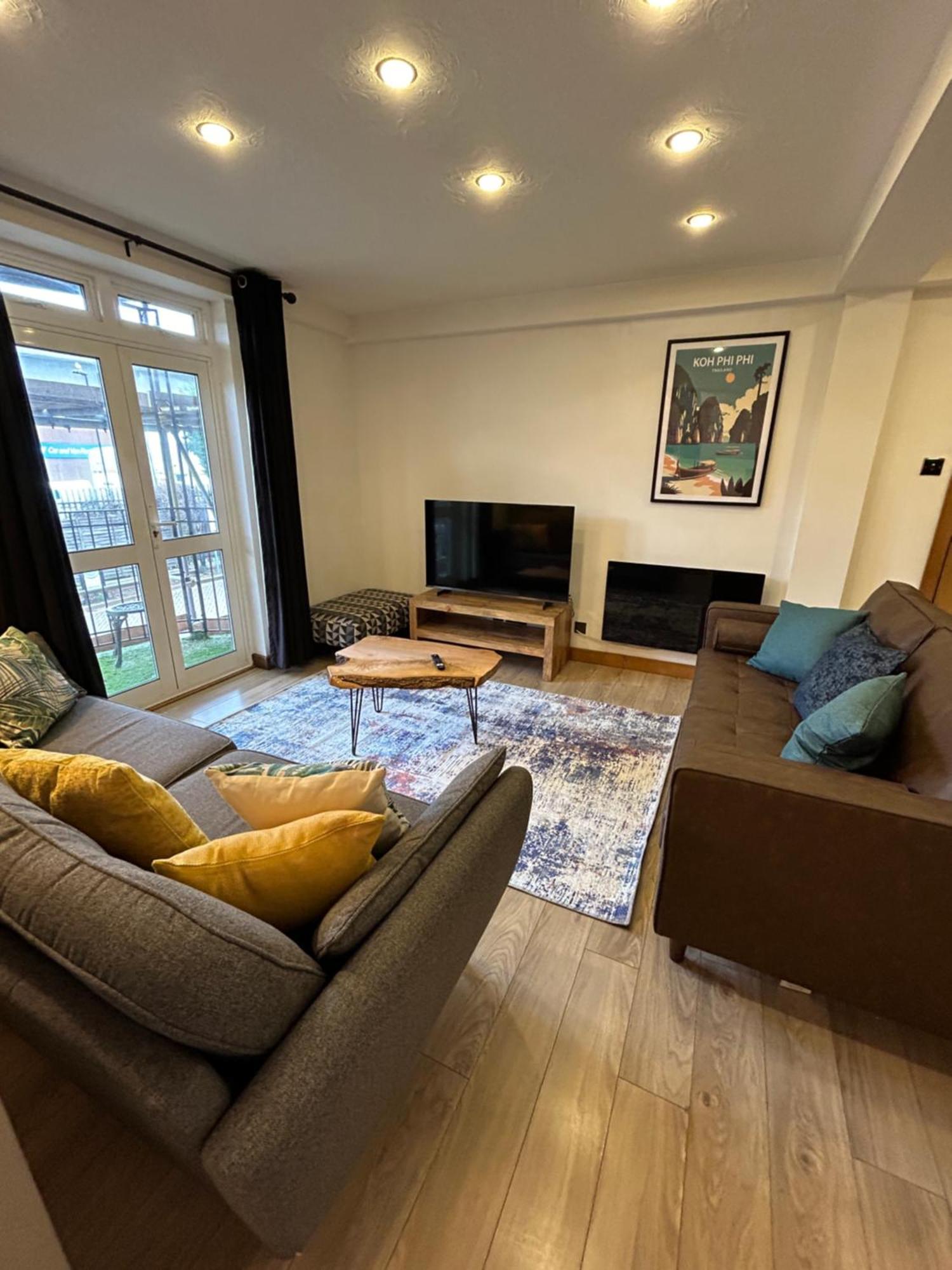 Spacious 3 Bedroom Apartment Close To Marina, 2 Parking Spaces, Kingsize Or Single Beds Southampton Eksteriør billede